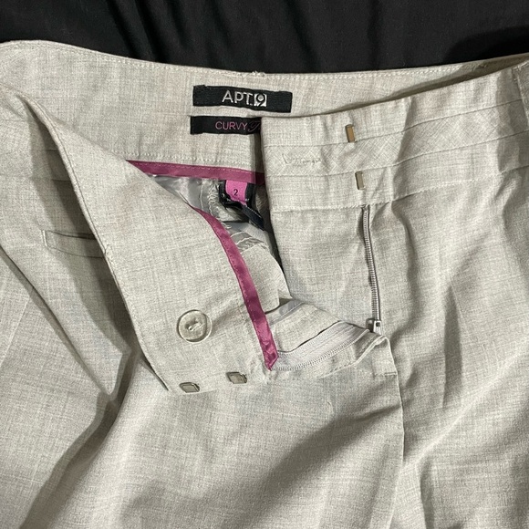 Apt. 9 Women's Gray Curvy Fit Straight Leg Trousers, Sz 2, Excellent Condition - Picture 9 of 16